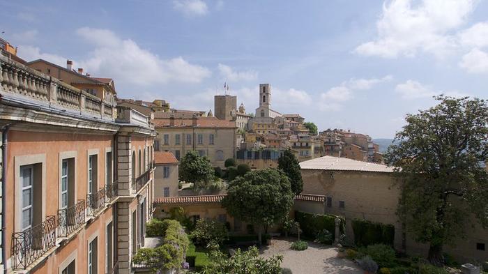 Grasse/immobilier/CENTURY21 Moulin de Brun/ Grasse capitale du parfum