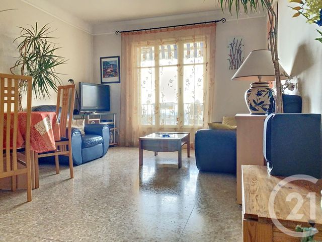 Appartement F3 à vendre - 3 pièces - 64.0 m2 - GRASSE - 06 - PROVENCE-ALPES-COTE-D-AZUR - Century 21 Moulin De Brun