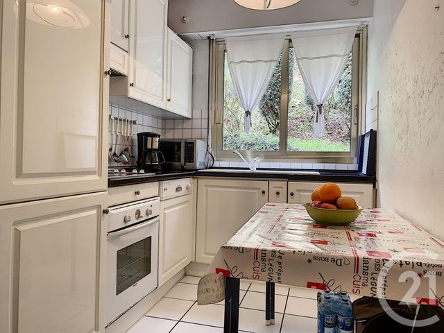 Afficher la photo en grand Appartement F2 à vendre - 2 pièces - 37.51 m2 - GRASSE - 06 - PROVENCE-ALPES-COTE-D-AZUR - Century 21 Moulin De Brun
