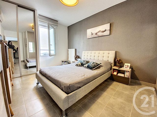 Afficher la photo en grand Appartement F2 à vendre - 2 pièces - 44.93 m2 - AURIBEAU SUR SIAGNE - 06 - PROVENCE-ALPES-COTE-D-AZUR - Century 21 Moulin De Brun