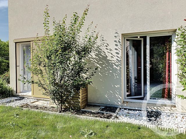 Appartement F3 à vendre - 3 pièces - 55.85 m2 - GRASSE - 06 - PROVENCE-ALPES-COTE-D-AZUR - Century 21 Moulin De Brun Appartement F3 à vendre - 3 pièces - 55.85 m2 - GRASSE - 06 - PROVENCE-ALPES-COTE-D-AZUR - Century 21 Moulin De Brun