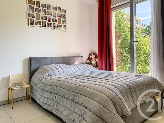 Appartement F3 à vendre - 3 pièces - 55.85 m2 - GRASSE - 06 - PROVENCE-ALPES-COTE-D-AZUR - Century 21 Moulin De Brun Appartement F3 à vendre - 3 pièces - 55.85 m2 - GRASSE - 06 - PROVENCE-ALPES-COTE-D-AZUR - Century 21 Moulin De Brun