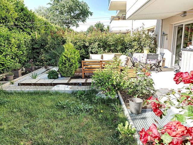 Appartement F3 à vendre - 3 pièces - 55.85 m2 - GRASSE - 06 - PROVENCE-ALPES-COTE-D-AZUR - Century 21 Moulin De Brun Appartement F3 à vendre - 3 pièces - 55.85 m2 - GRASSE - 06 - PROVENCE-ALPES-COTE-D-AZUR - Century 21 Moulin De Brun