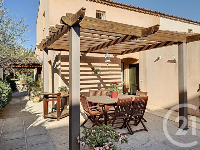 maison à vendre - 4 pièces - 77.0 m2 - GRASSE - 06 - PROVENCE-ALPES-COTE-D-AZUR - Century 21 Moulin De Brun maison à vendre - 4 pièces - 77.0 m2 - GRASSE - 06 - PROVENCE-ALPES-COTE-D-AZUR - Century 21 Moulin De Brun