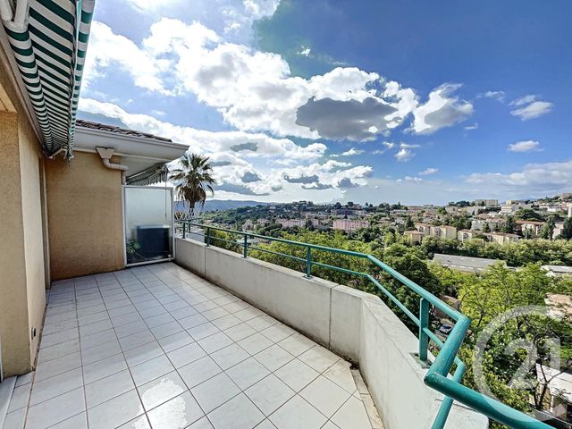 Appartement F4 à vendre - 3 pièces - 79.87 m2 - GRASSE - 06 - PROVENCE-ALPES-COTE-D-AZUR - Century 21 Moulin De Brun Appartement F4 à vendre - 3 pièces - 79.87 m2 - GRASSE - 06 - PROVENCE-ALPES-COTE-D-AZUR - Century 21 Moulin De Brun