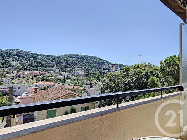 Afficher la photo en grand Appartement F1 à vendre - 1 pièce - 22.0 m2 - LE CANNET - 06 - PROVENCE-ALPES-COTE-D-AZUR - Century 21 Moulin De Brun