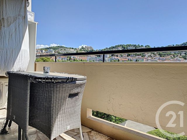 Afficher la photo en grand Appartement F1 à vendre - 1 pièce - 22.0 m2 - LE CANNET - 06 - PROVENCE-ALPES-COTE-D-AZUR - Century 21 Moulin De Brun
