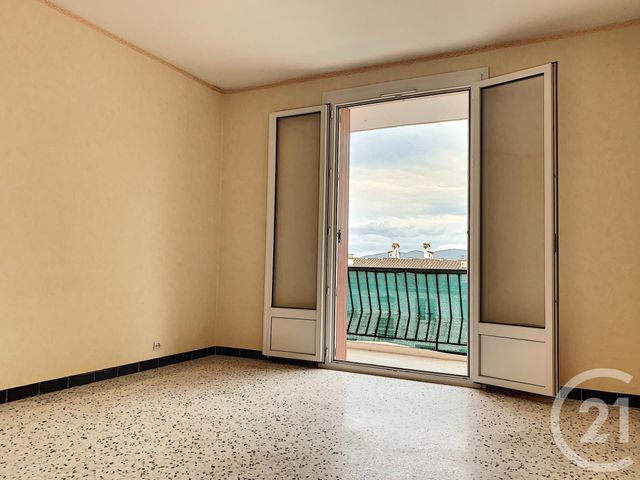 Afficher la photo en grand Appartement F4 à louer - 4 pièces - 78.42 m2 - GRASSE - 06 - PROVENCE-ALPES-COTE-D-AZUR - Century 21 Moulin De Brun