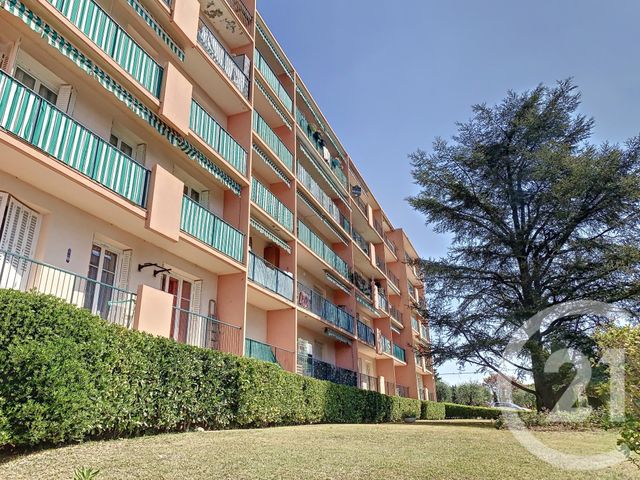 Appartement F4 à vendre - 4 pièces - 64.0 m2 - GRASSE - 06 - PROVENCE-ALPES-COTE-D-AZUR - Century 21 Moulin De Brun