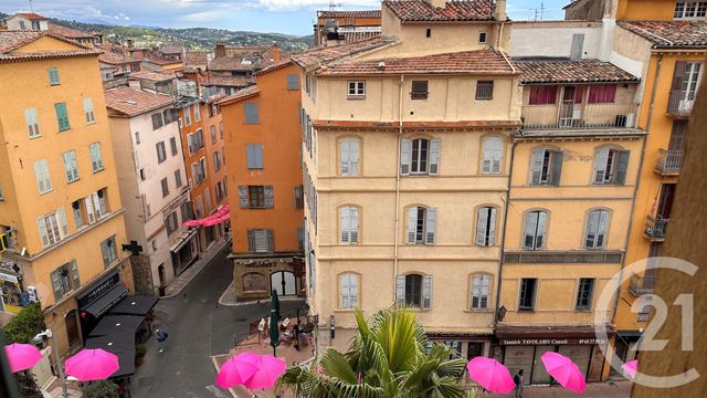Appartement F4 à vendre - 4 pièces - 86.71 m2 - GRASSE - 06 - PROVENCE-ALPES-COTE-D-AZUR - Century 21 Moulin De Brun