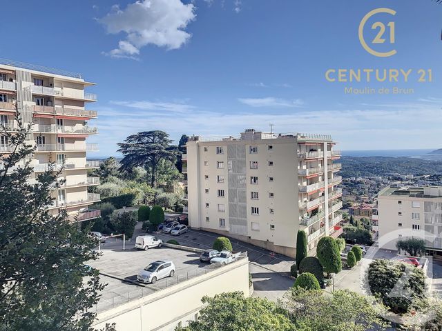 Appartement F3 à vendre - 3 pièces - 61.77 m2 - GRASSE - 06 - PROVENCE-ALPES-COTE-D-AZUR - Century 21 Moulin De Brun