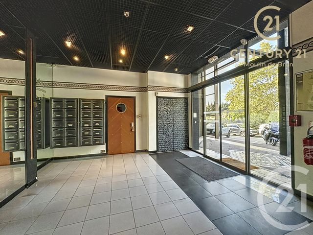commerce à louer - 170.0 m2 - LE CANNET - 06 - PROVENCE-ALPES-COTE-D-AZUR - Century 21 Moulin De Brun