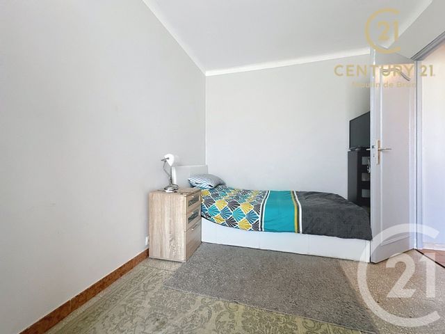 Afficher la photo en grand Appartement F4 à vendre - 4 pièces - 66.84 m2 - GRASSE - 06 - PROVENCE-ALPES-COTE-D-AZUR - Century 21 Moulin De Brun