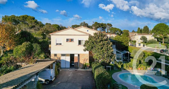 maison à vendre - 10 pièces - 261.77 m2 - MOUGINS - 06 - PROVENCE-ALPES-COTE-D-AZUR - Century 21 Moulin De Brun