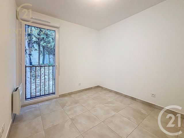 Appartement F3 à vendre - 3 pièces - 71.42 m2 - GRASSE - 06 - PROVENCE-ALPES-COTE-D-AZUR - Century 21 Moulin De Brun