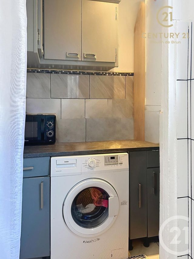 Appartement F4 à vendre - 4 pièces - 65.69 m2 - GRASSE - 06 - PROVENCE-ALPES-COTE-D-AZUR - Century 21 Moulin De Brun