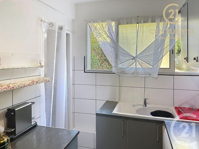 Appartement F4 à vendre - 4 pièces - 65.69 m2 - GRASSE - 06 - PROVENCE-ALPES-COTE-D-AZUR - Century 21 Moulin De Brun