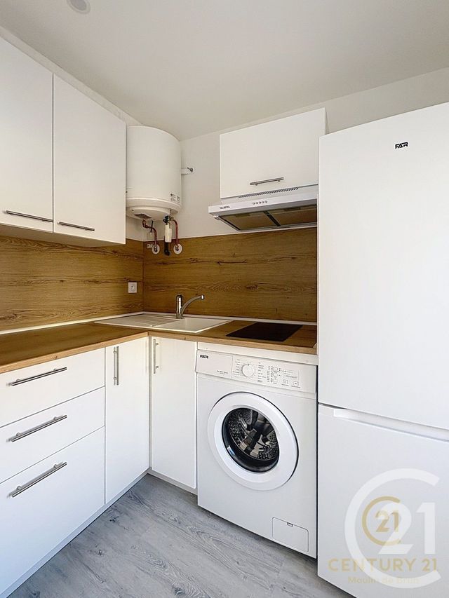Appartement F1 à louer - 1 pièce - 16.98 m2 - GRASSE - 06 - PROVENCE-ALPES-COTE-D-AZUR - Century 21 Moulin De Brun