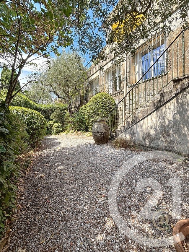 Appartement F3 à louer - 3 pièces - 75.88 m2 - GRASSE - 06 - PROVENCE-ALPES-COTE-D-AZUR - Century 21 Moulin De Brun