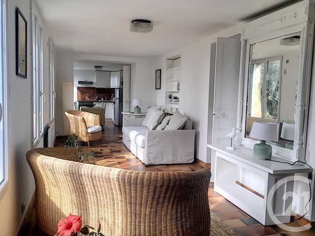 Appartement F3 à louer - 3 pièces - 75.88 m2 - GRASSE - 06 - PROVENCE-ALPES-COTE-D-AZUR - Century 21 Moulin De Brun