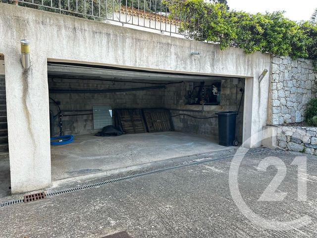 maison à vendre - 6 pièces - 164.04 m2 - GRASSE - 06 - PROVENCE-ALPES-COTE-D-AZUR - Century 21 Moulin De Brun