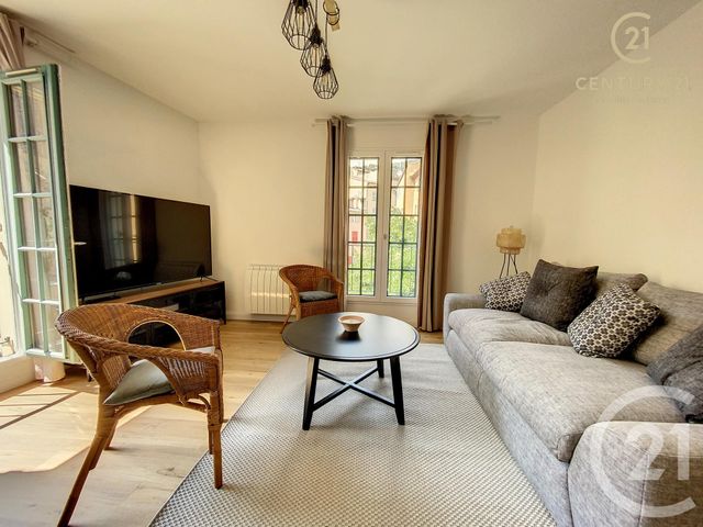 Appartement F4 à louer - 4 pièces - 80.39 m2 - GRASSE - 06 - PROVENCE-ALPES-COTE-D-AZUR - Century 21 Moulin De Brun
