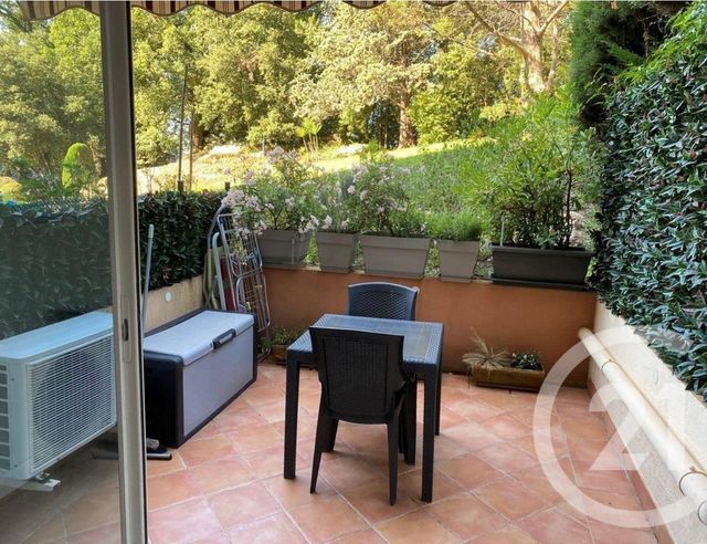Appartement F2 à louer - 2 pièces - 31.22 m2 - GRASSE - 06 - PROVENCE-ALPES-COTE-D-AZUR - Century 21 Moulin De Brun