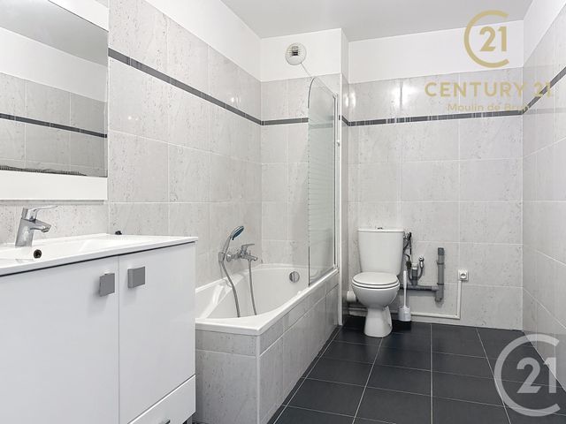 Afficher la photo en grand Appartement F3 à vendre - 3 pièces - 60.38 m2 - GRASSE - 06 - PROVENCE-ALPES-COTE-D-AZUR - Century 21 Moulin De Brun