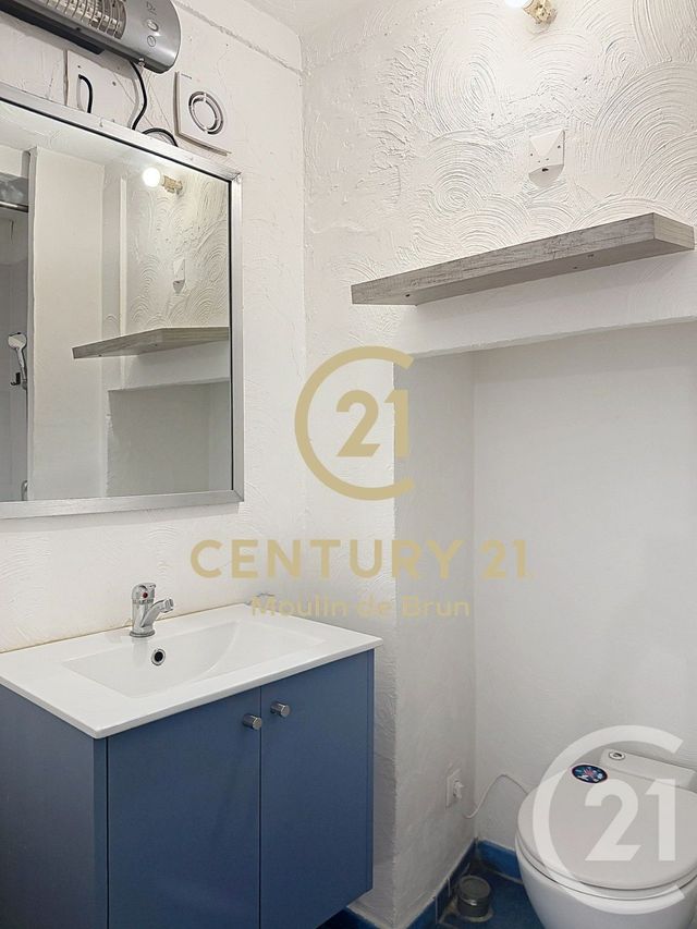 Appartement Studio à vendre - 1 pièce - 22.0 m2 - GRASSE - 06 - PROVENCE-ALPES-COTE-D-AZUR - Century 21 Moulin De Brun