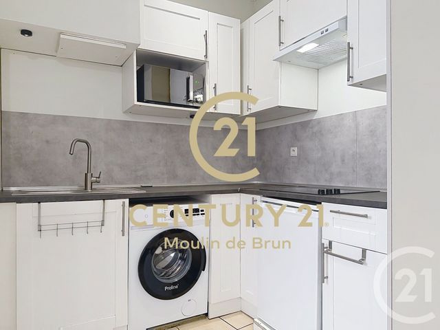 Appartement Studio à vendre - 1 pièce - 22.0 m2 - GRASSE - 06 - PROVENCE-ALPES-COTE-D-AZUR - Century 21 Moulin De Brun