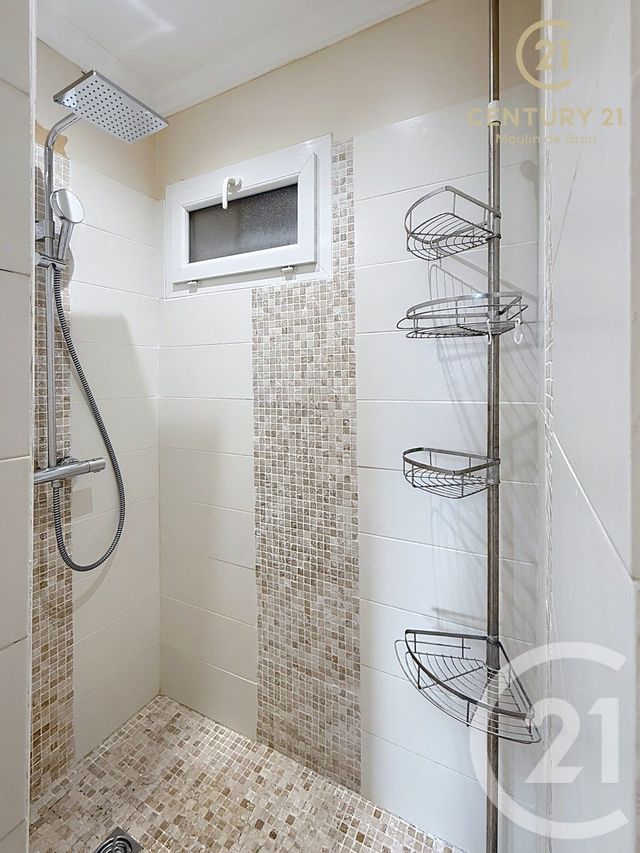 Appartement F3 à vendre - 3 pièces - 67.18 m2 - GRASSE - 06 - PROVENCE-ALPES-COTE-D-AZUR - Century 21 Moulin De Brun