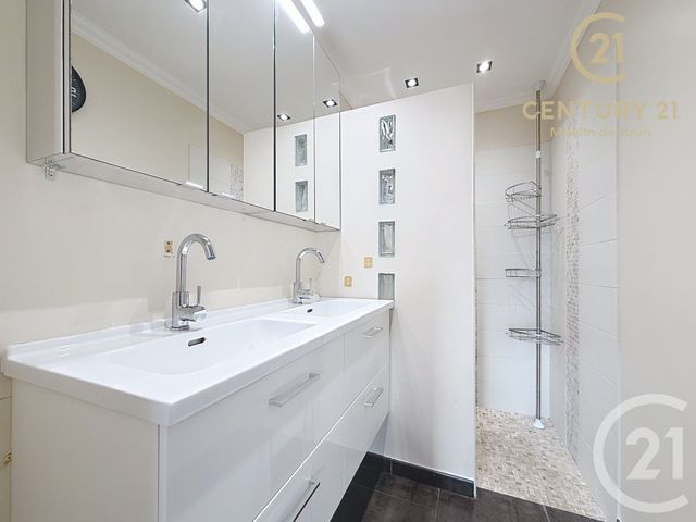 Appartement F3 à vendre - 3 pièces - 67.18 m2 - GRASSE - 06 - PROVENCE-ALPES-COTE-D-AZUR - Century 21 Moulin De Brun