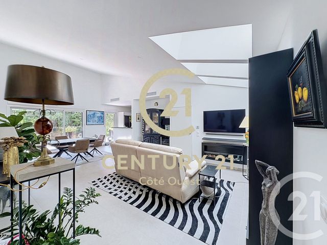 Appartement F3 à vendre - 3 pièces - 97.22 m2 - GRASSE - 06 - PROVENCE-ALPES-COTE-D-AZUR - Century 21 Moulin De Brun