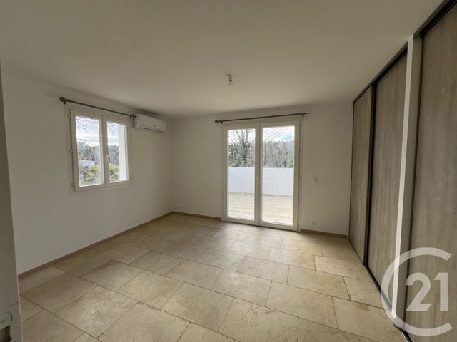 maison à louer - 4 pièces - 122.38 m2 - FAYENCE - 83 - PROVENCE-ALPES-COTE-D-AZUR - Century 21 Moulin De Brun