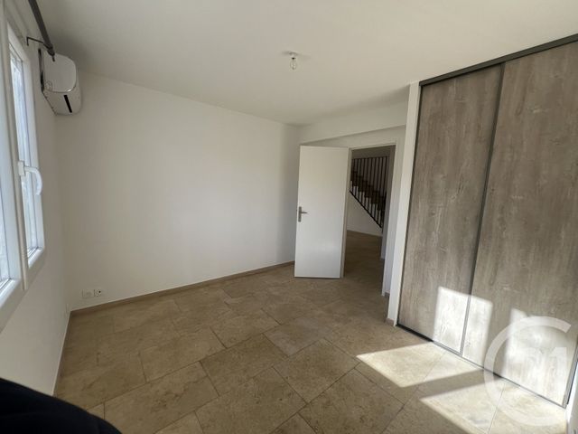 maison à louer - 4 pièces - 122.38 m2 - FAYENCE - 83 - PROVENCE-ALPES-COTE-D-AZUR - Century 21 Moulin De Brun