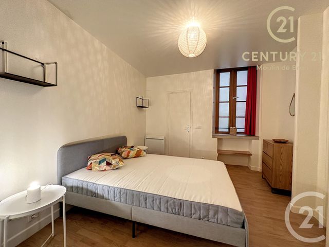 Appartement F2 à louer - 2 pièces - 68.66 m2 - GRASSE - 06 - PROVENCE-ALPES-COTE-D-AZUR - Century 21 Moulin De Brun