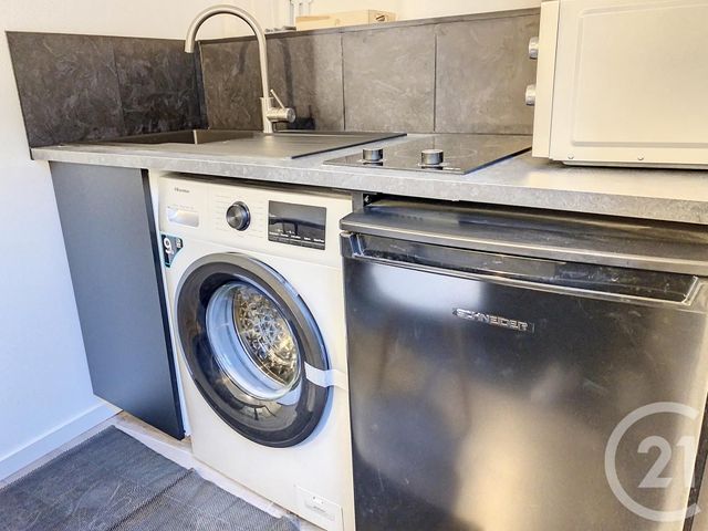 Appartement Studette à louer - 1 pièce - 11.8 m2 - GRASSE - 06 - PROVENCE-ALPES-COTE-D-AZUR - Century 21 Moulin De Brun