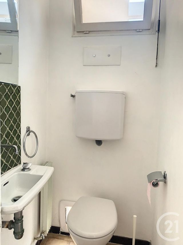 Appartement F3 à louer - 3 pièces - 54.11 m2 - GRASSE - 06 - PROVENCE-ALPES-COTE-D-AZUR - Century 21 Moulin De Brun