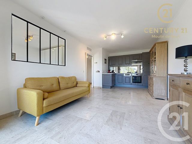 Appartement F2 à vendre - 2 pièces - 37.48 m2 - LE CANNET - 06 - PROVENCE-ALPES-COTE-D-AZUR - Century 21 Moulin De Brun