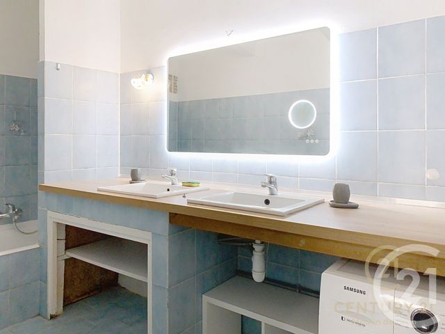 Appartement F3 à louer - 3 pièces - 60.0 m2 - GRASSE - 06 - PROVENCE-ALPES-COTE-D-AZUR - Century 21 Moulin De Brun