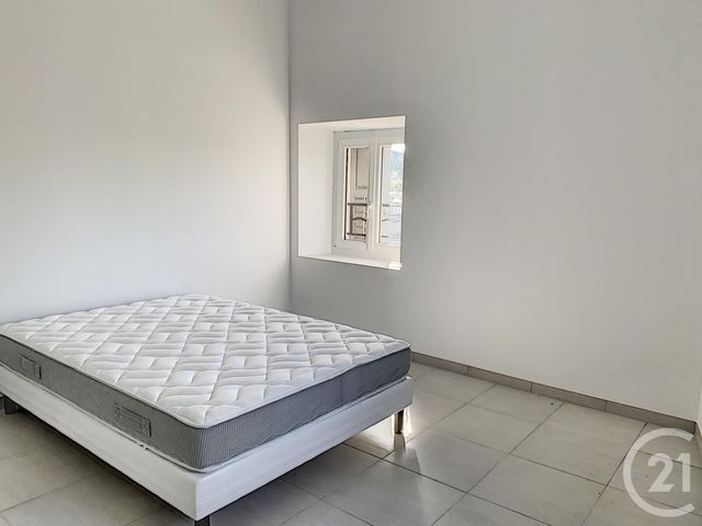 Appartement F2 à louer - 2 pièces - 49.6 m2 - GRASSE - 06 - PROVENCE-ALPES-COTE-D-AZUR - Century 21 Moulin De Brun