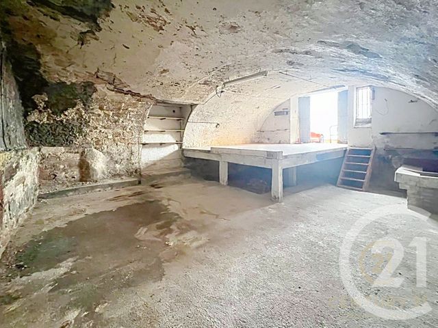 parking à louer - 50.0 m2 - GRASSE - 06 - PROVENCE-ALPES-COTE-D-AZUR - Century 21 Moulin De Brun