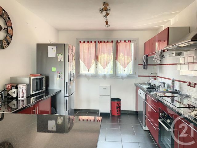 Appartement F4 à louer - 4 pièces - 78.01 m2 - GRASSE - 06 - PROVENCE-ALPES-COTE-D-AZUR - Century 21 Moulin De Brun