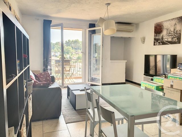 Appartement F4 à louer - 4 pièces - 78.01 m2 - GRASSE - 06 - PROVENCE-ALPES-COTE-D-AZUR - Century 21 Moulin De Brun