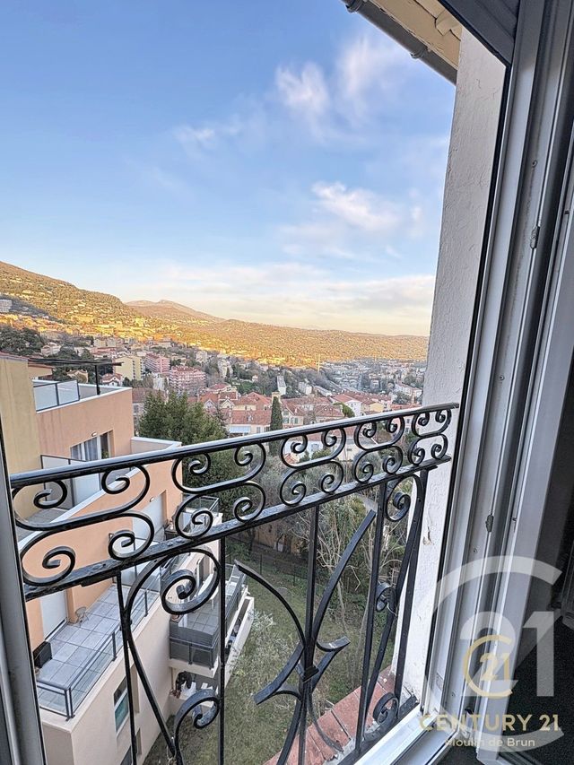 Appartement F2 à louer - 2 pièces - 43.84 m2 - GRASSE - 06 - PROVENCE-ALPES-COTE-D-AZUR - Century 21 Moulin De Brun