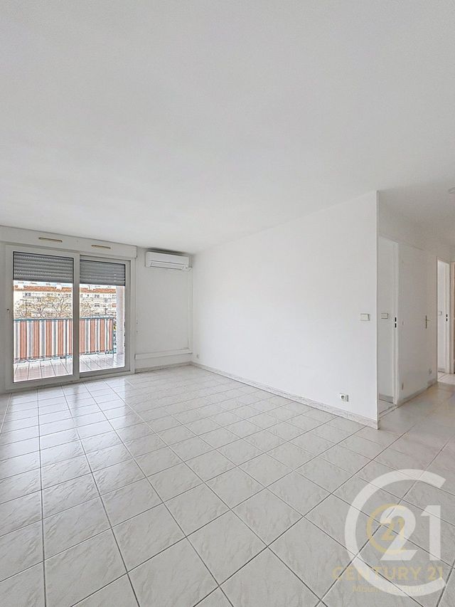 Appartement F2 à louer - 2 pièces - 46.0 m2 - GRASSE - 06 - PROVENCE-ALPES-COTE-D-AZUR - Century 21 Moulin De Brun