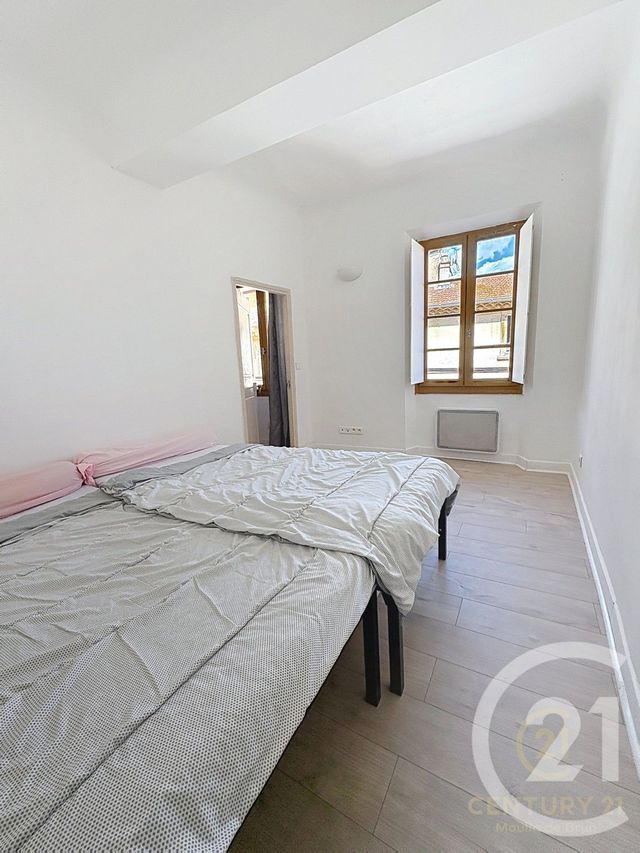 Appartement F2 bis à louer - 2 pièces - 61.7 m2 - GRASSE - 06 - PROVENCE-ALPES-COTE-D-AZUR - Century 21 Moulin De Brun