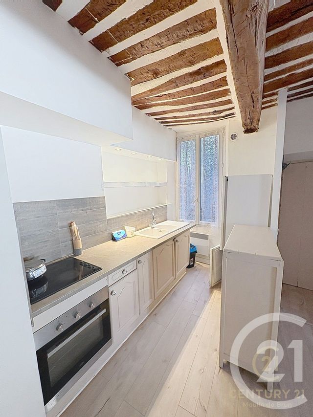 Appartement F2 bis à louer - 2 pièces - 61.7 m2 - GRASSE - 06 - PROVENCE-ALPES-COTE-D-AZUR - Century 21 Moulin De Brun
