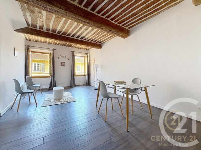 Appartement F2 bis à louer - 2 pièces - 61.7 m2 - GRASSE - 06 - PROVENCE-ALPES-COTE-D-AZUR - Century 21 Moulin De Brun