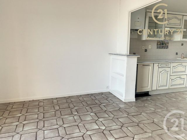 Appartement F3 à louer - 3 pièces - 50.0 m2 - GRASSE - 06 - PROVENCE-ALPES-COTE-D-AZUR - Century 21 Moulin De Brun